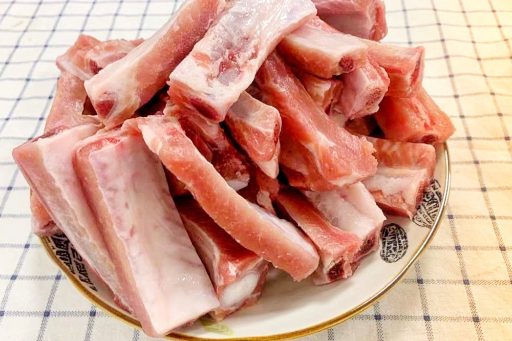 选购排骨,要分清"前排"和"后排",肉差距大,弄懂再买少