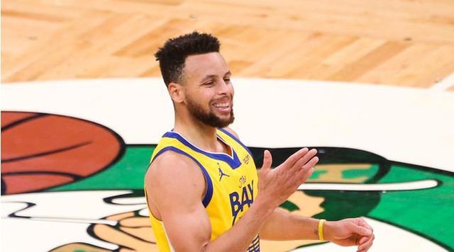 nba周最佳出炉!萌神华丽数据强势当选,兰德尔力压威少