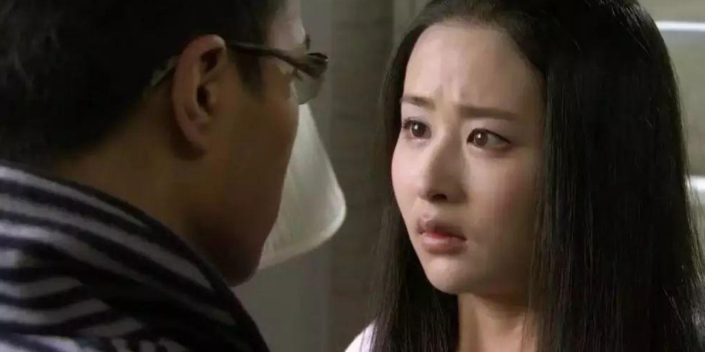 2011年,由颖儿和刘恺威主演的电视剧千山暮雪播出后收视率直线上升.