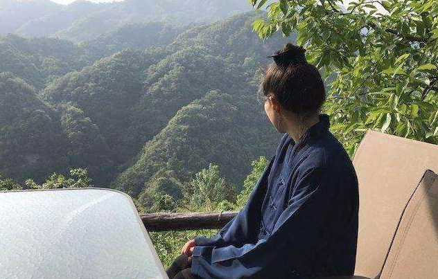 武当山的女道士,能玩微信玩手机,唯独恋爱是不被允许的