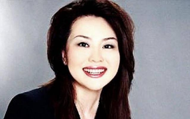 央视美女主持方静:涉嫌"间谍门"隐退幕后,客死他乡至今已6年