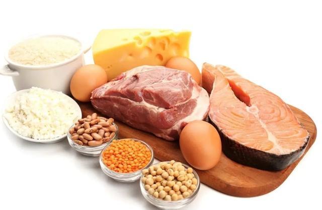 2021优质蛋白质食物排行榜列出,鸡肉排第4,排第1的海边的人常吃