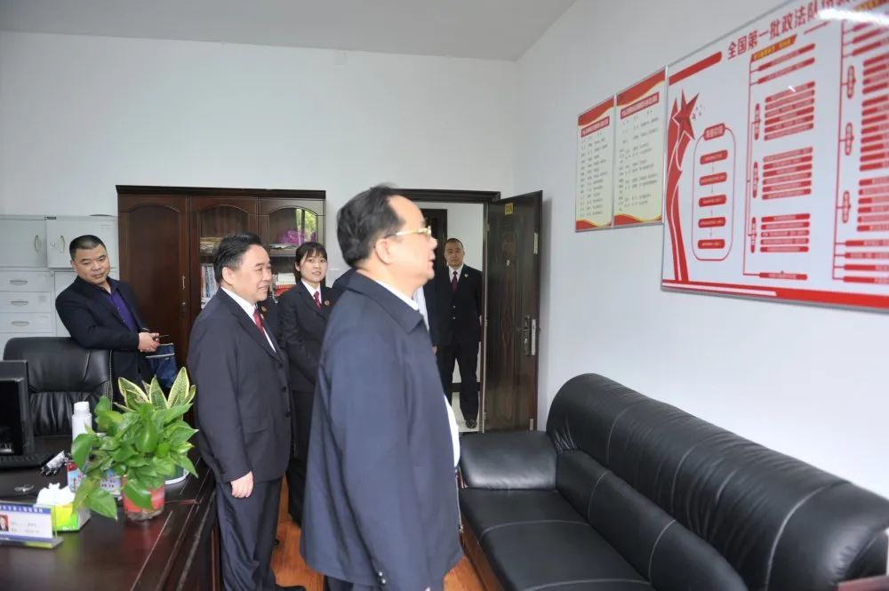 省检察院党组成员,政治部主任谢运策来怀调研
