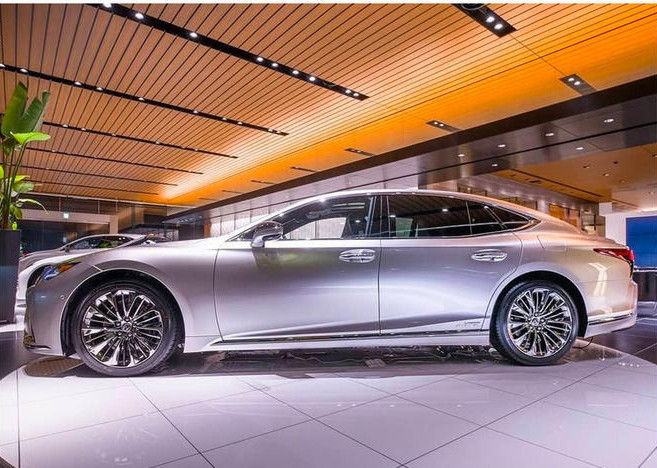 新款雷克萨斯ls500h,2022款雷克萨斯ls500h 新款雷克萨斯ls500h海外实拍