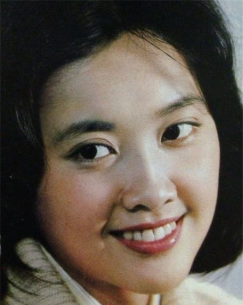 最美女儿国国王朱琳被传痴恋唐僧两段婚姻无子女如今怎样了