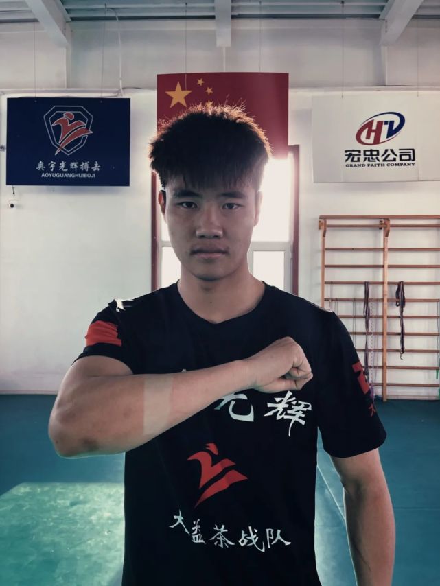 武林风67kg领域再添猛将!他去年被评为mvp!
