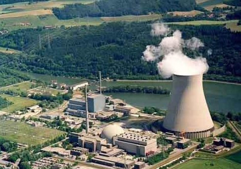(如压水堆,沸水堆,重水堆,石墨水冷堆"等)的核反应堆技术的核发电机组