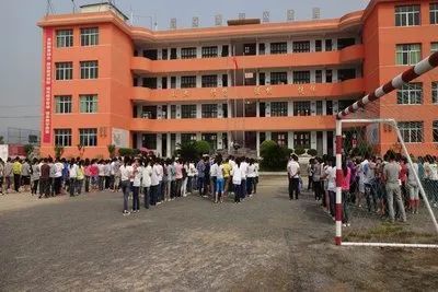 合计约26亿霞浦县第七中学第十八中学拟扩建