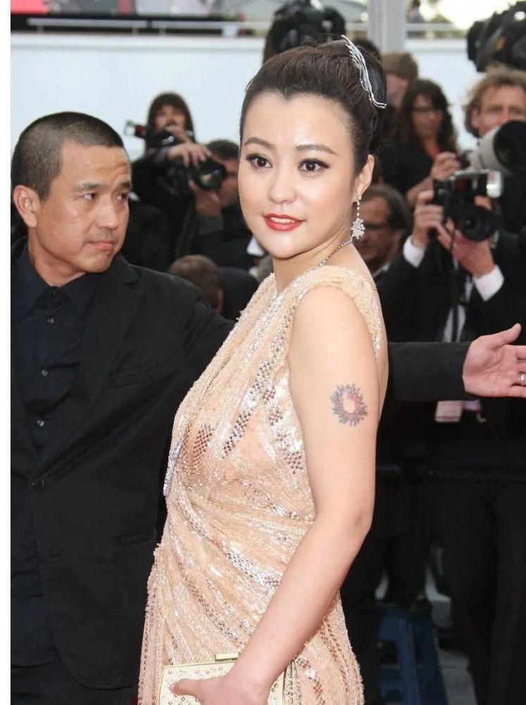 郝蕾年轻时有多美?连高圆圆都输她,孔四贞十三姨惊艳了时光