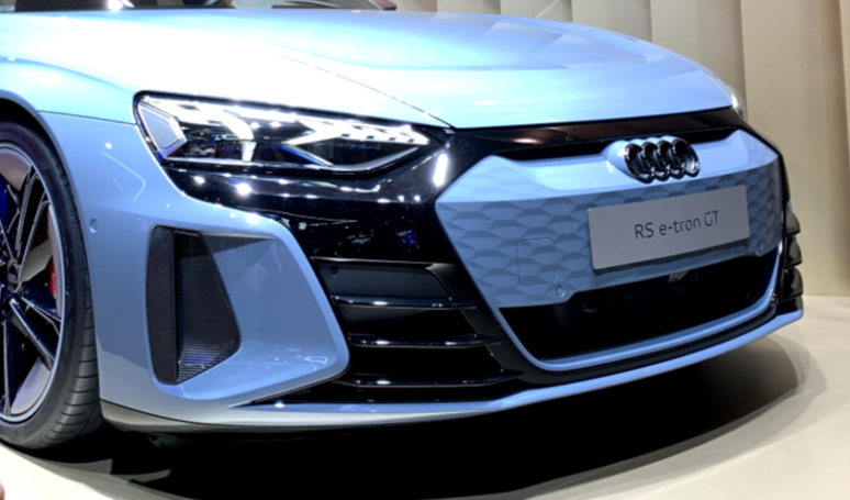 奥迪纯电动系列又添新成员,rs e-tron gt会是你的理想