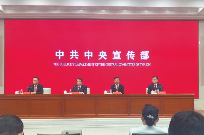 上海经济总量在全球排第几_上海美术学院排名第几