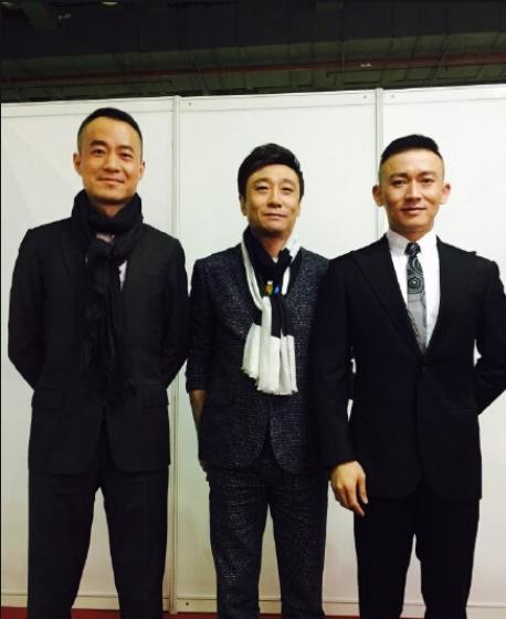 从央视名嘴到"阶下囚",现年49岁的邱启明,如今生活幸福美满