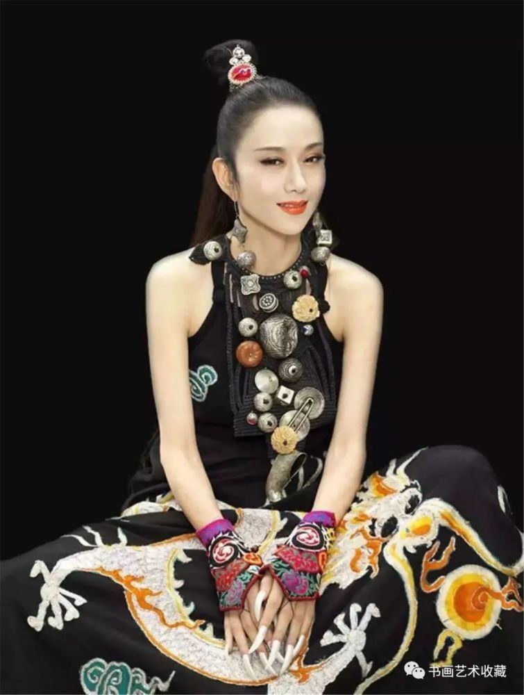 孔雀最美时1992年的杨丽萍老师真的好美