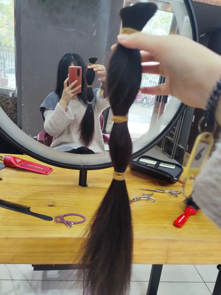 待长发及腰,捐给癌症女童好不好?