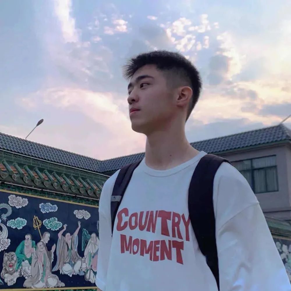 00后高三校草帅学弟,小奶狗弟弟也太可爱了
