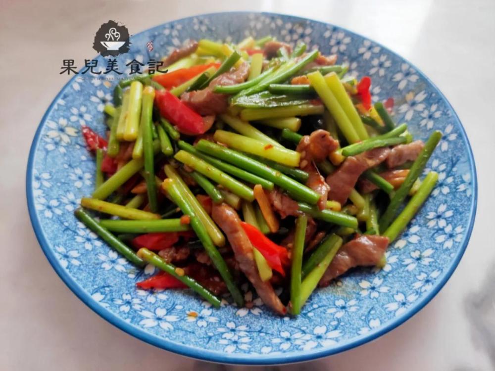 【蒜苔炒肉】
