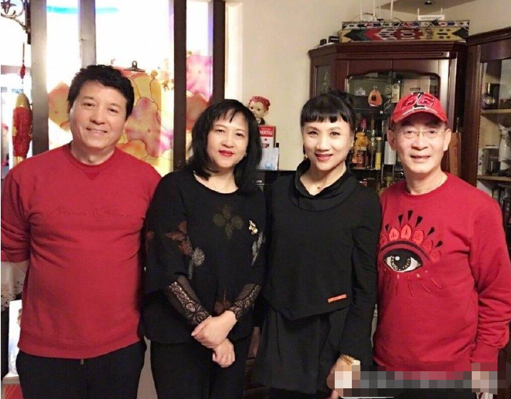六小龄童30多岁女儿至今未嫁,照片曝光后,网友:这谁敢