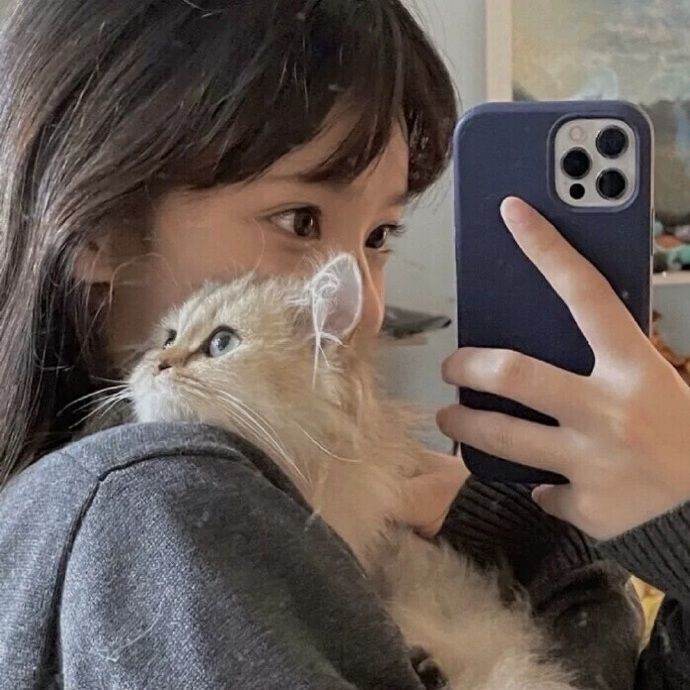女生头像|小时候真傻,居然盼着长大