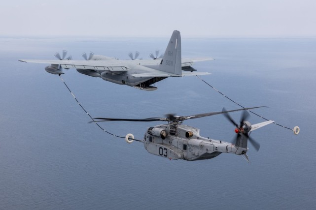 美国ch-53k"种马王"重型运输直升机