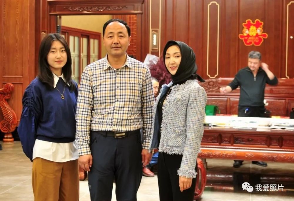 甘肃省广河县艾米尔农家院的女主人,钟爱原生态陇菜
