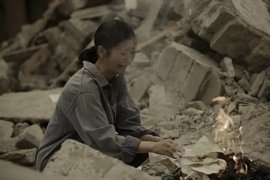 《唐山大地震》:一定要再经历一次灾难他们才能将过去