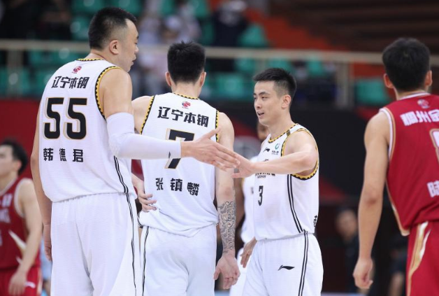 盘点辽宁与广东在季后赛的对战记录,今年总决赛几几开?