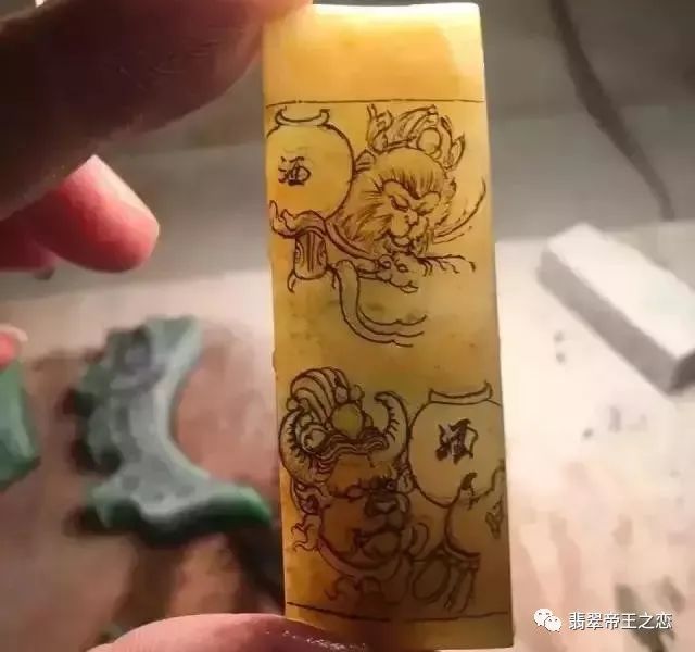 加工翡翠手稿——向所有的玉雕师傅致敬!