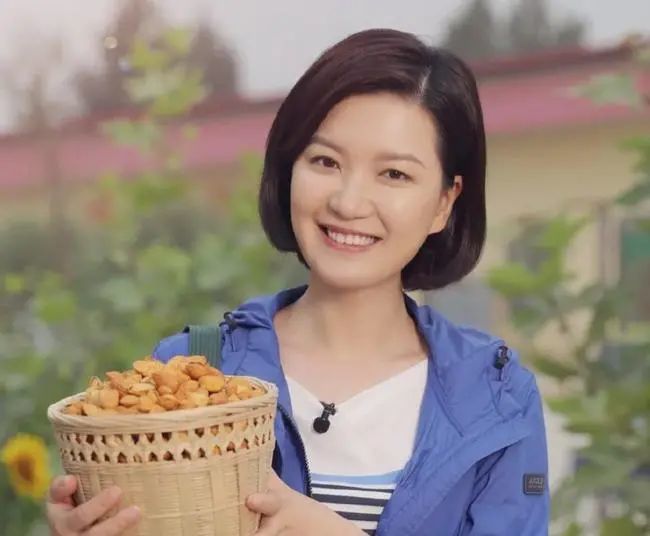 上海前首富周正毅的寿宴风波:东方卫视6大主持人被全部封杀!