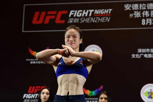 ufc261直播:张伟丽vs罗斯视频直播,女子草量级冠军大战一触即发!