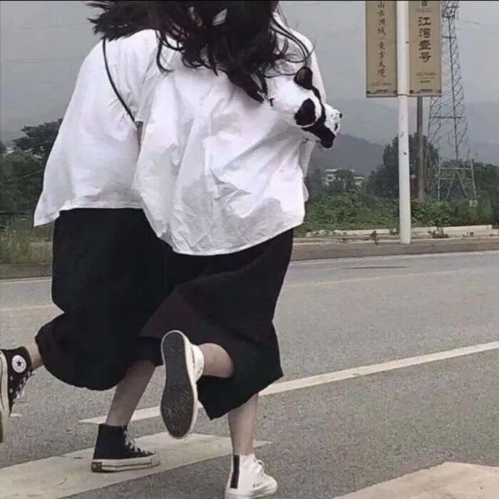 真两人闺蜜头像·不露脸头像·青春活力