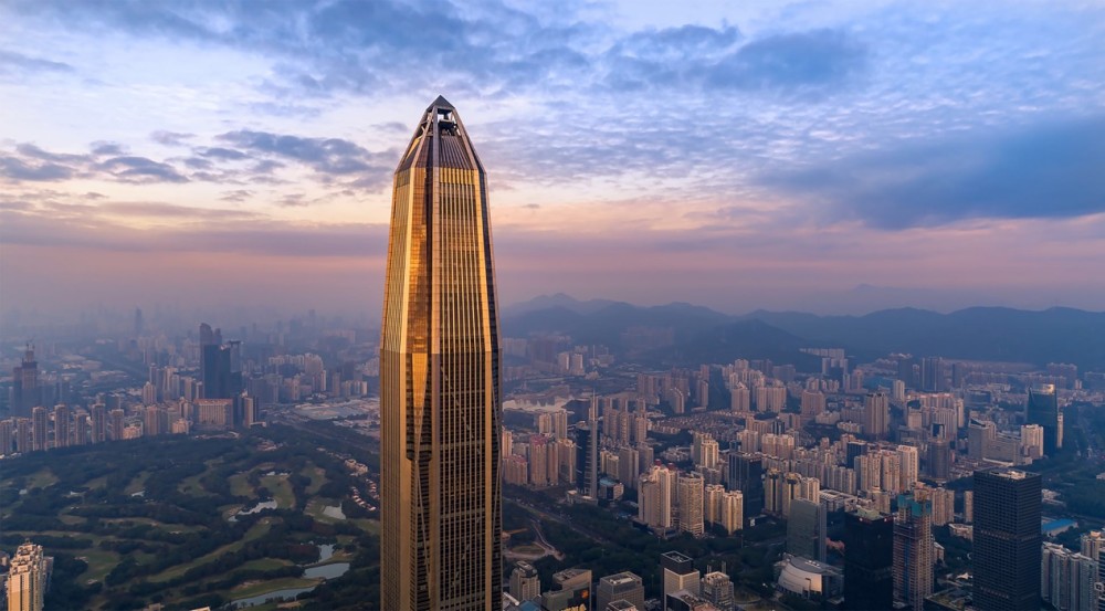 中国第二,华南第一高楼—深圳平安金融中心的116层,距离地面547