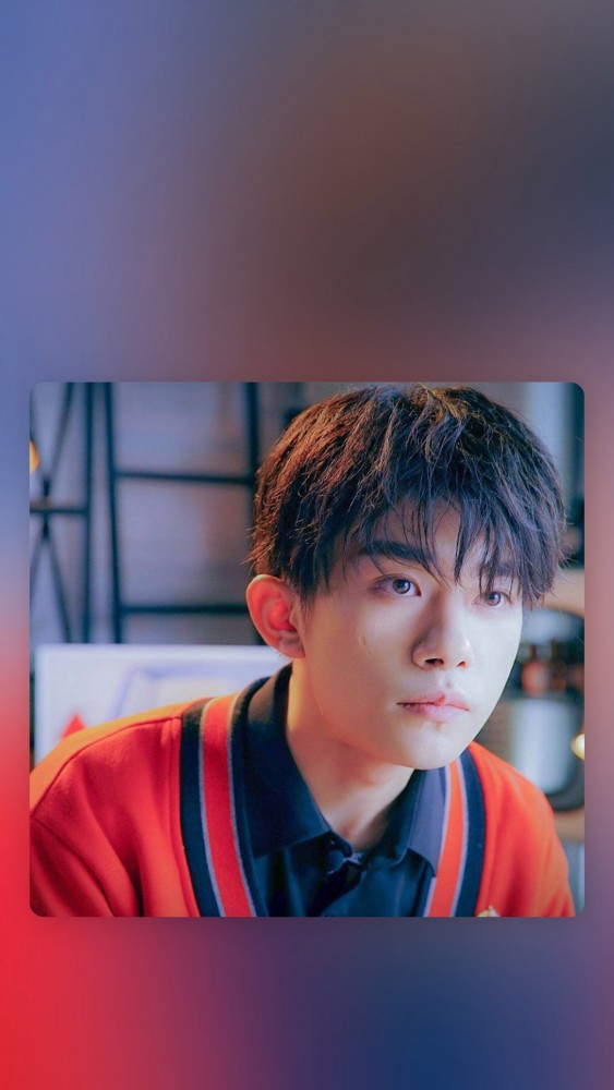 壁纸|很哇塞的易烊千玺