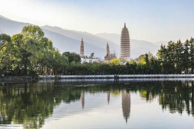 云南旅游景点推荐带你走进大理市崇圣寺三塔低音号旅游