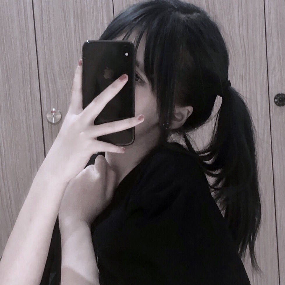 对镜拍|一眼心动的温柔女生头像