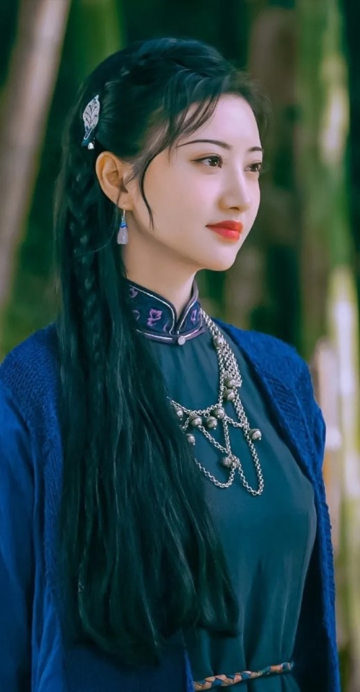 《司藤》壁纸|没有你的天长地久,只不过是永世独活!