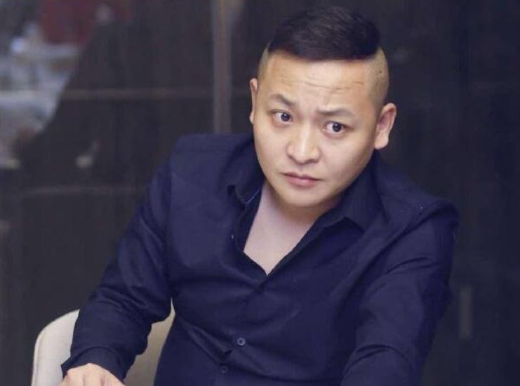 网红"澳门雷少"被激怒,爆二子爷黑历史,导致账号被平台封禁