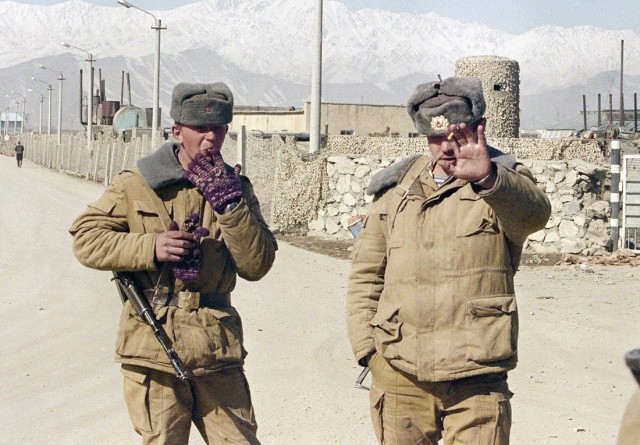 老照片 阿富汗战争中的苏联士兵