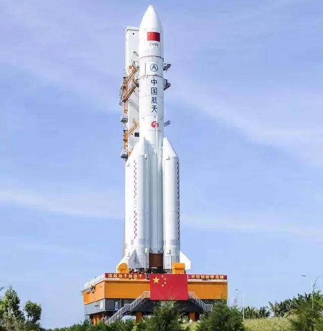 中国运载火箭叫"长征"