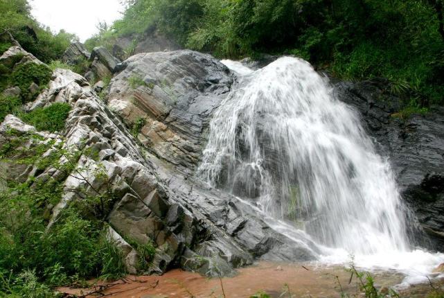 河北一处4a级景区,是国家重点风景名胜区