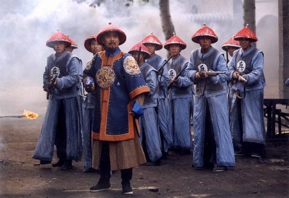 清朝中期天理教起义,身为八旗子弟的曹纶为什么参与谋逆?