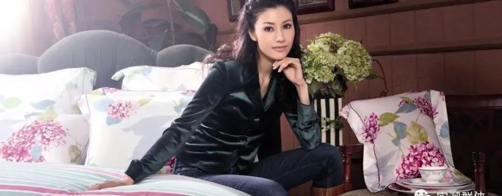 藏不住了,李嘉诚和李嘉欣到底是什么关系?揭开真相