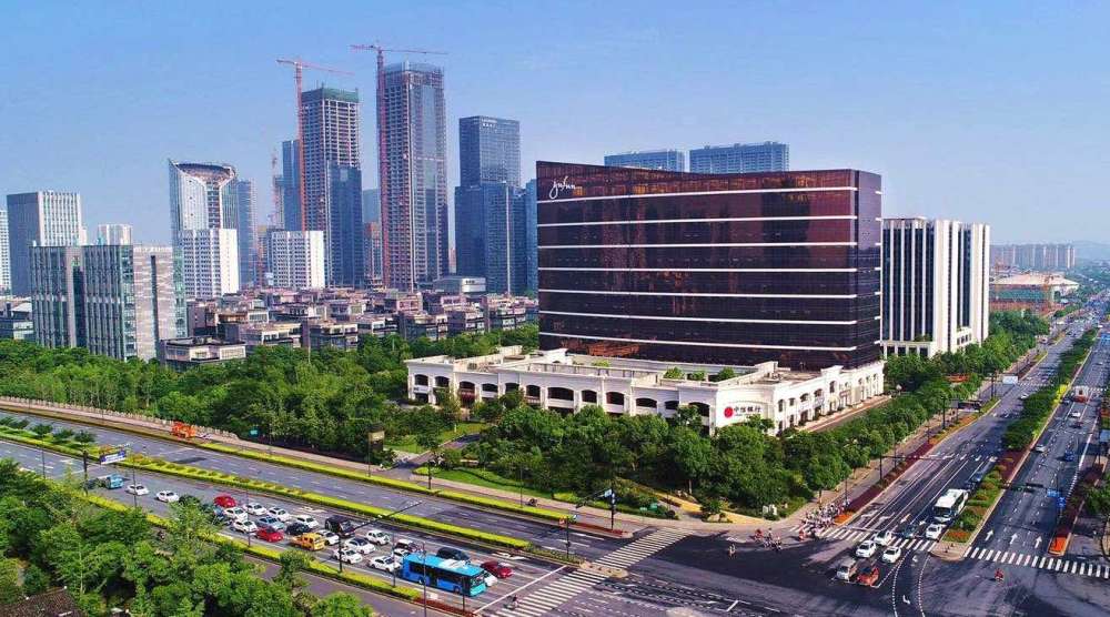 余杭区2020年gdp_杭州区划大幅调整带给青岛的启示(3)