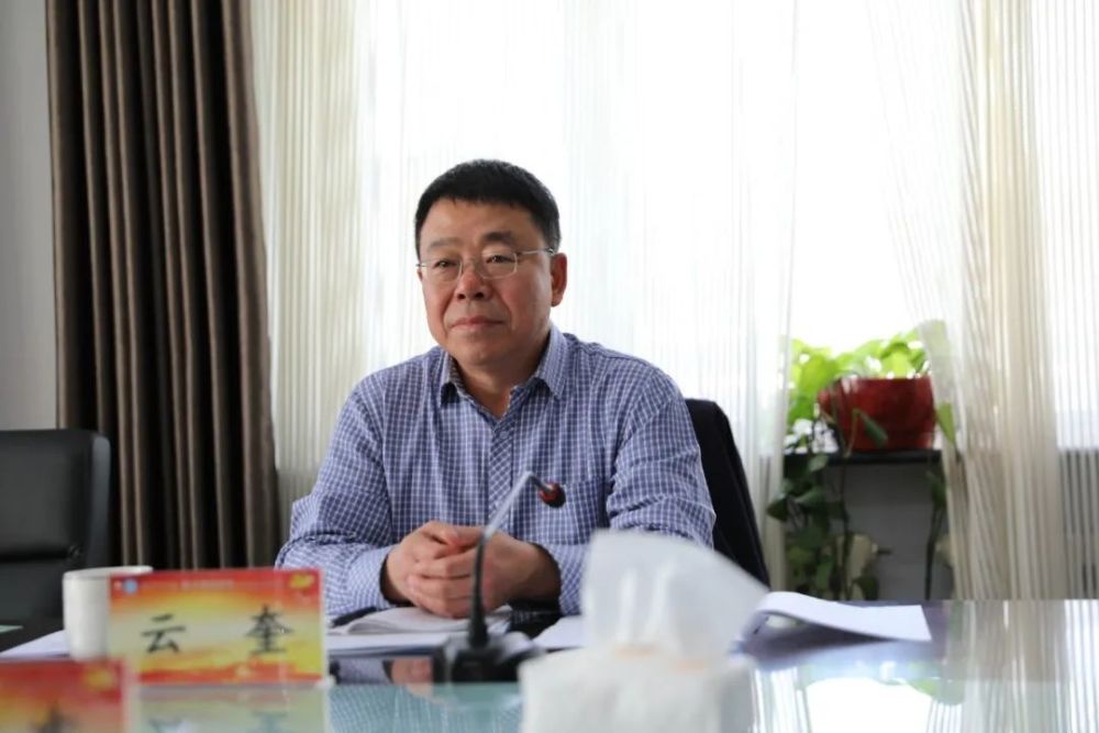 自治区人大常委,内蒙古电力集团有限公司原党委书记,董事长王玉成作