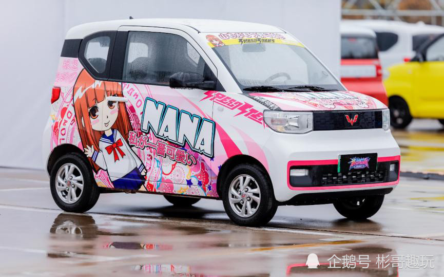 五菱宏光mini多少钱,五菱宏光MINI报价 价钱 五菱再推神车宏光mini ev 敞篷版,继续引领时尚潮流出行文化