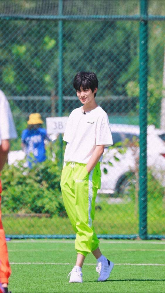 【时代少年团张真源】都2021年了还get不到张公子的颜