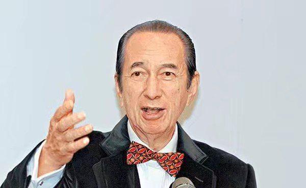 意尔康老总夫人_意尔康标志