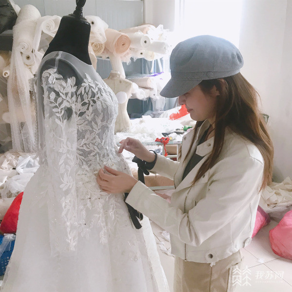 爱德婚纱_婚纱图片唯美(2)
