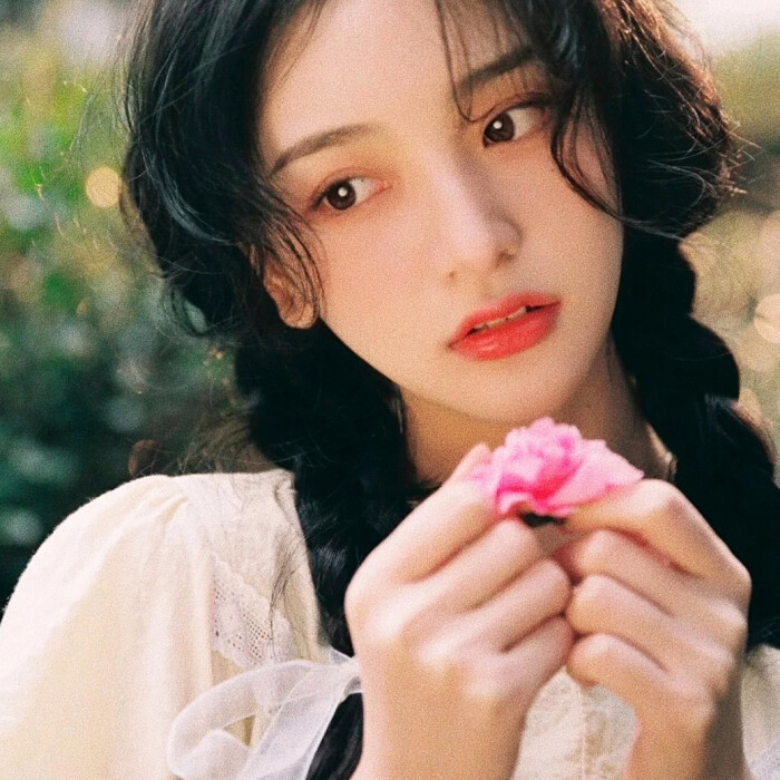 森系复古女生头像