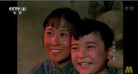 "闪闪的红星"潘冬子,童星出道娶二婚女人,今58岁享正师级待遇