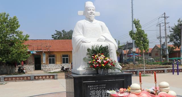 莱阳张梦鲤,招远李骥千,两位因"梦"而得名的胶东人物